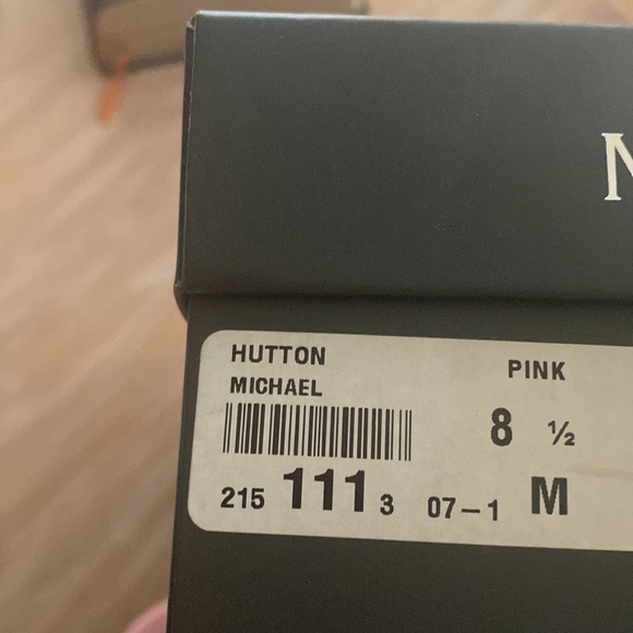 New pink Barbie like size 8.5 wedge heels - Picture 7 of 7